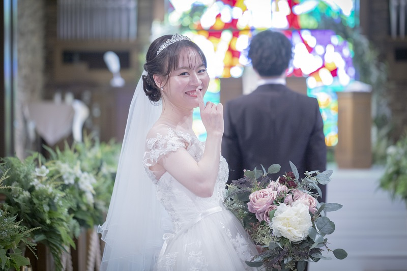 フォトウェディング　ウェディングフォト　結婚式　前撮り　ウェディングドレス　ウエディングドレス　ドレス　チャペル　少人数