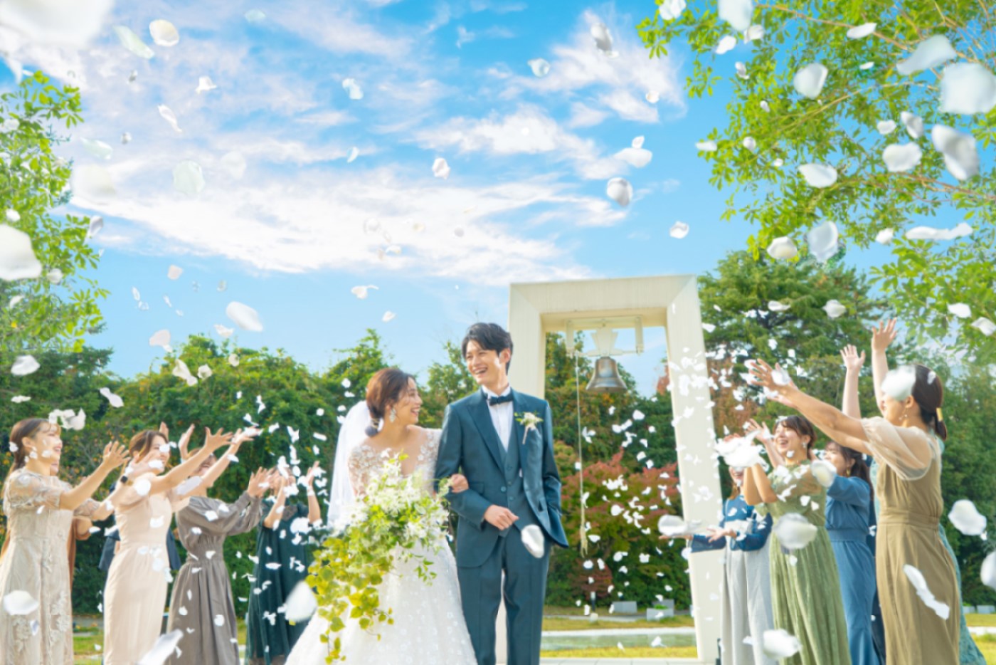 奈良　チャペル　結婚式　ガーデン