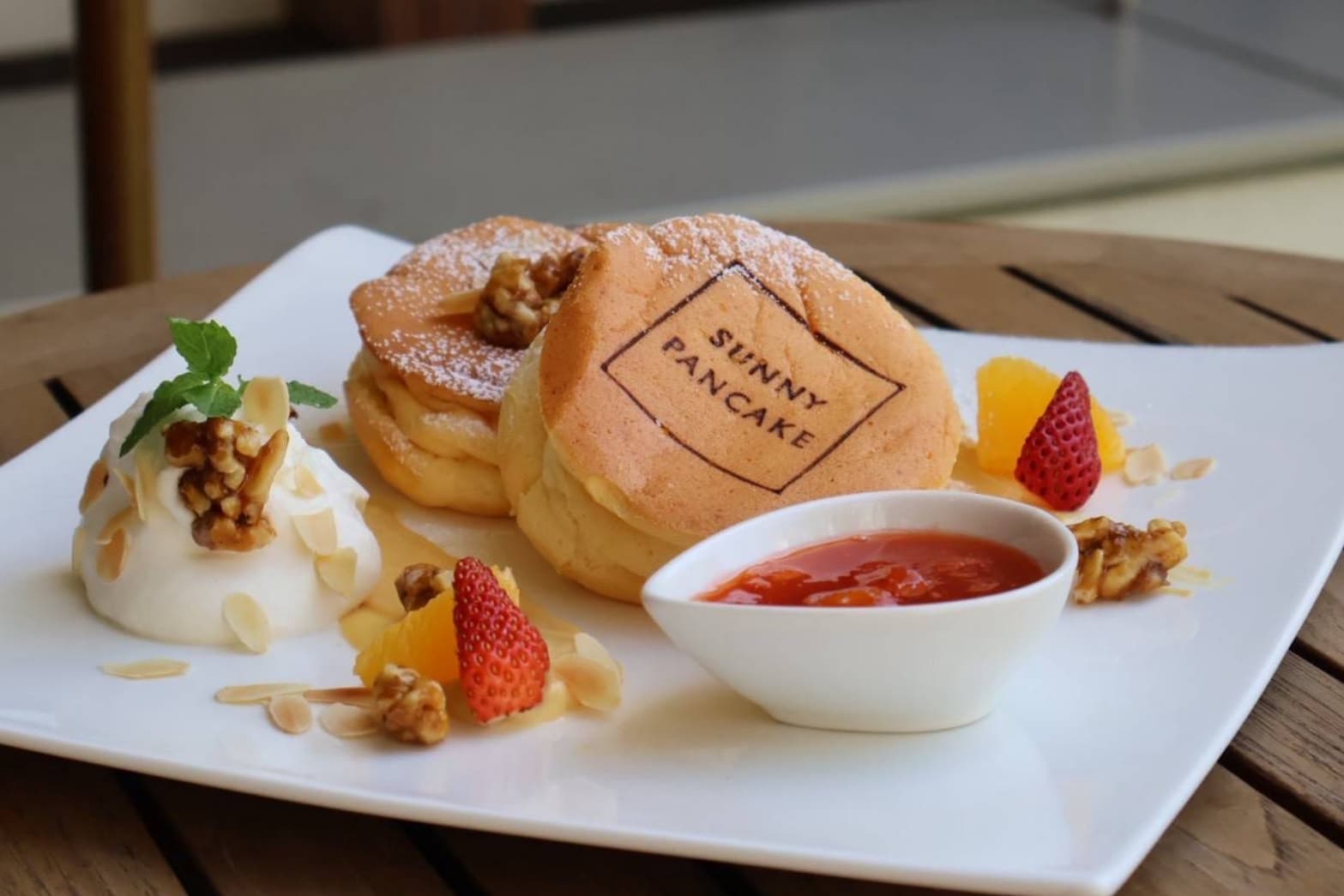 いちごオレンジパンケーキ